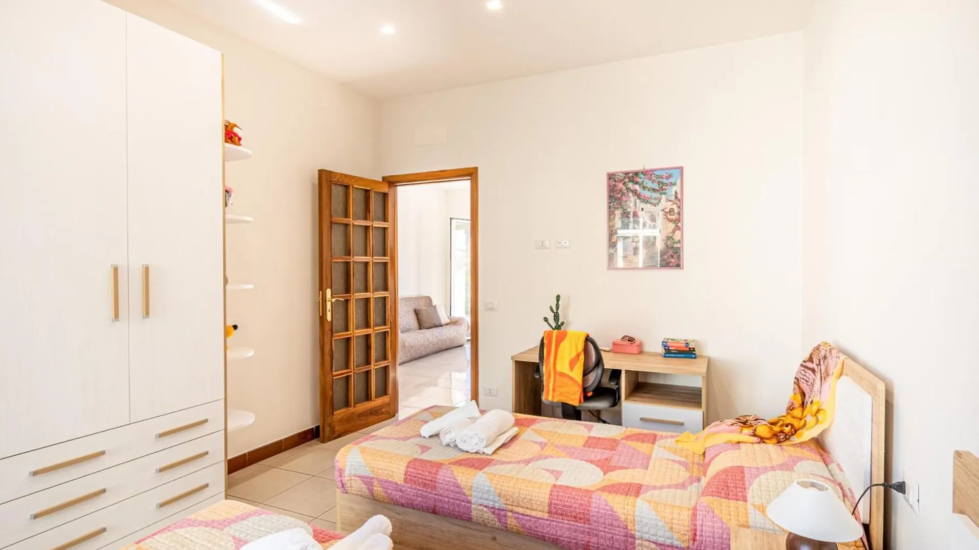 Bright Apartment Private Parking Naples - Happy Rentals Olaszország