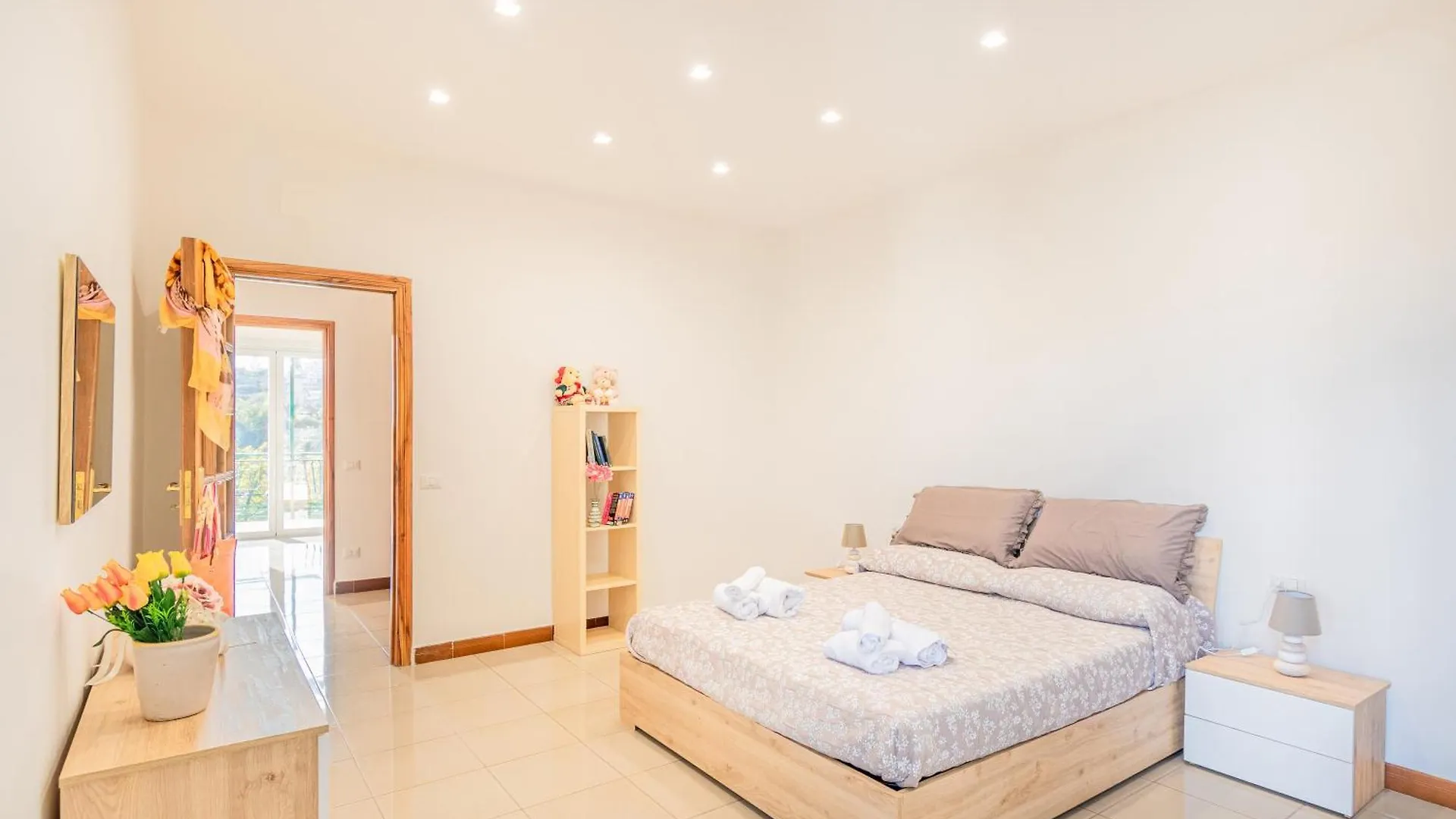 Bright Apartment Private Parking Naples - Happy Rentals Olaszország